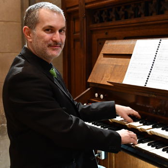 Stéphane Catalanotti à l'orgue