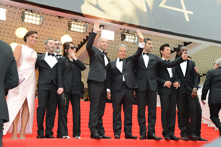 Crew of the film "Qu'est-ce qu'on a fait au Bon Dieu ?"