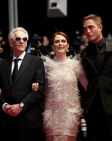 David Cronenberg, Julianne Moore and Robert Pattinson