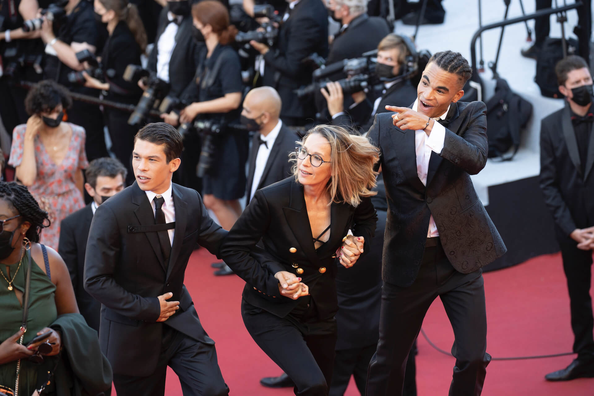 Crew of the film "Suprêmes"