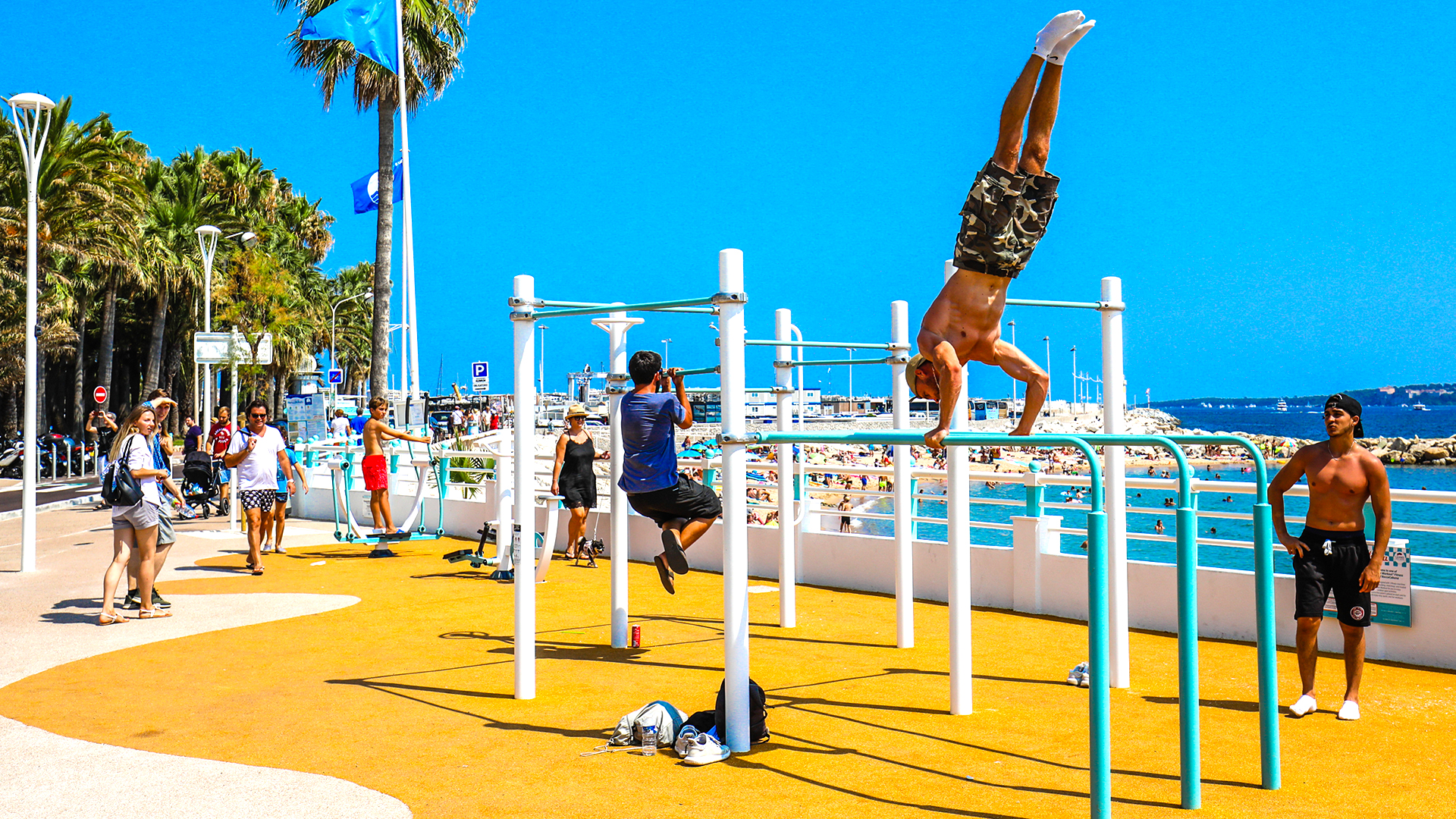 Des sportifs en plein air
