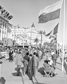 Vue de la Croisette avec le Palais