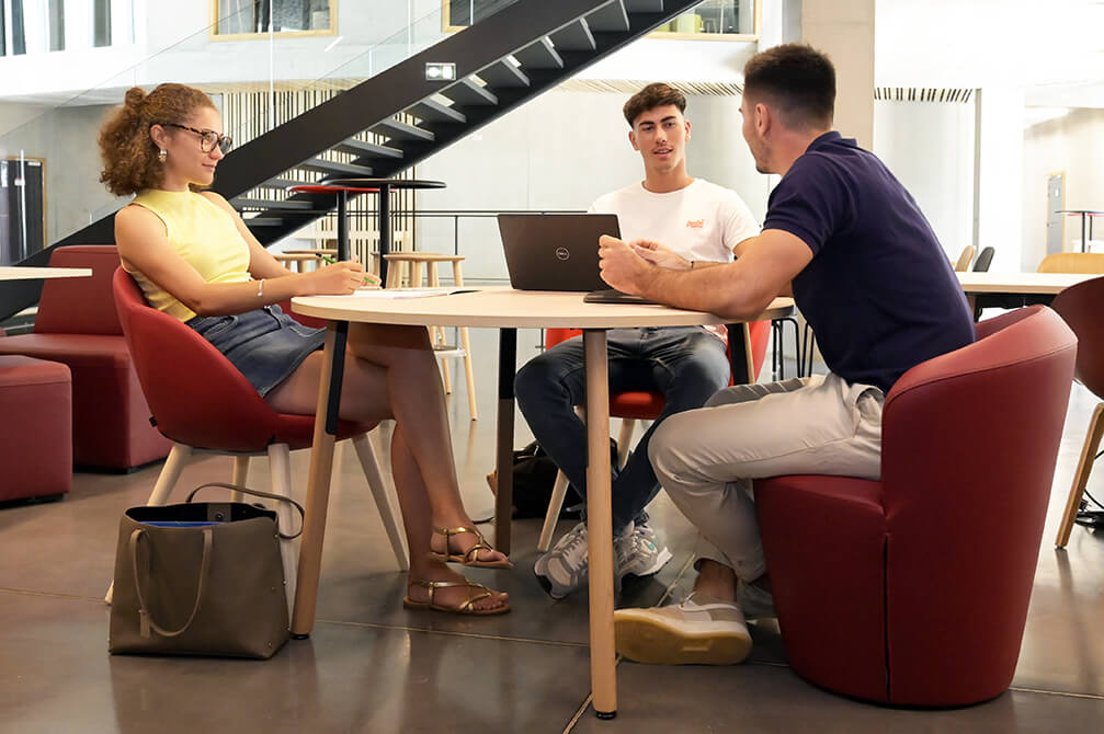 Campus universitaire de Cannes - Point de rencontre