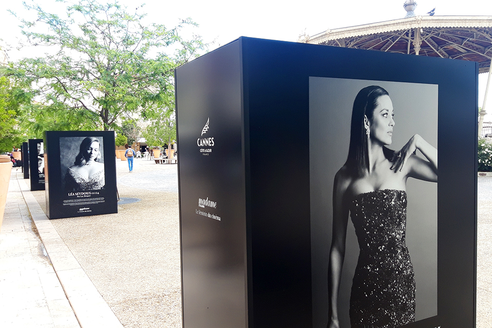 Expo de Madame Figaro au Cours F&eacute;lix Faure
