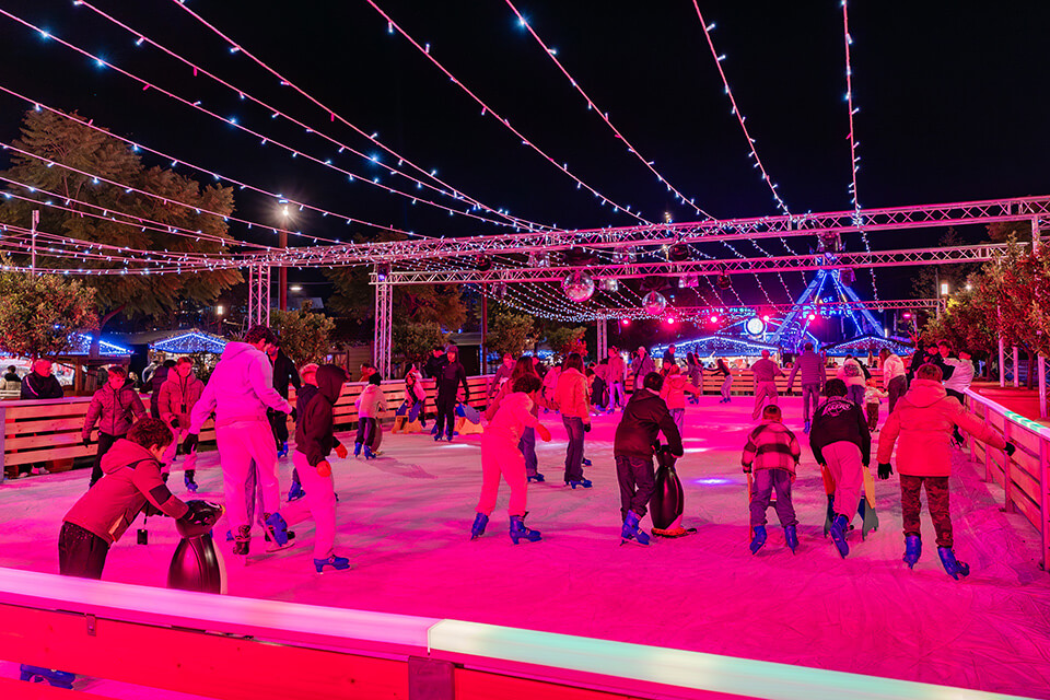 Patinoire du village de no&euml;l