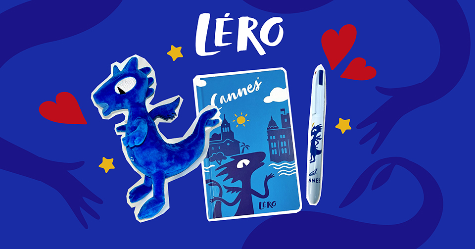 La peluche Léro, travel note et stylo BIC