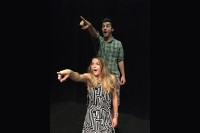 Image de deux comédiens